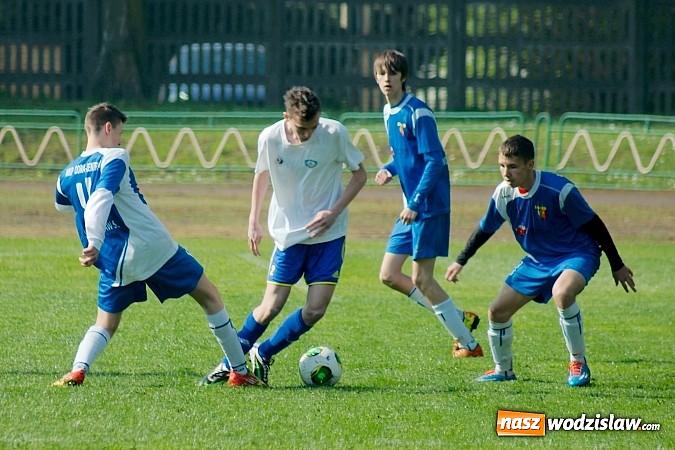 Zdjęcie w galerii na portalu naszwodzislaw.com: MKP Odra Centrum nie sprostała Ikarowi wiadomości z regionu