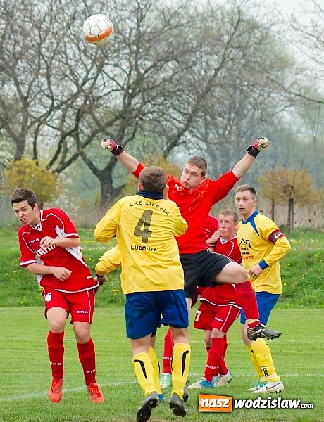 Zdjęcie w galerii na portalu naszwodzislaw.com: Starcie junior&oacute;w Rafako i Lubomi na remis wiadomości z regionu