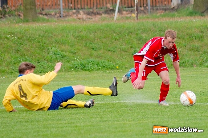 Zdjęcie w galerii na portalu naszwodzislaw.com: Starcie junior&oacute;w Rafako i Lubomi na remis wiadomości z regionu