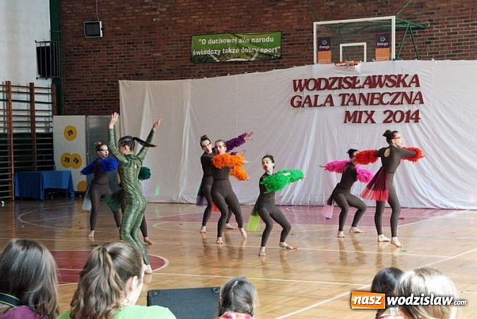Zdjęcie w galerii na portalu naszwodzislaw.com: Czas na taneczne konfrontacje. Zbliża się Gala Taneczna „Mix 2015”!  wiadomości z regionu