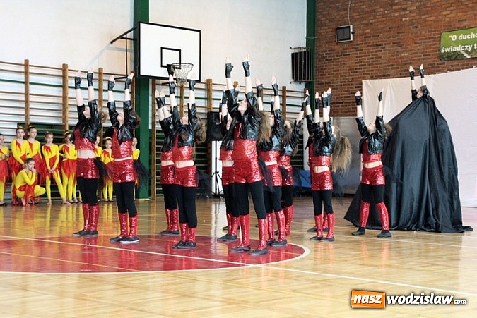 Zdjęcie w galerii na portalu naszwodzislaw.com: Czas na taneczne konfrontacje. Zbliża się Gala Taneczna „Mix 2015”!  wiadomości z regionu