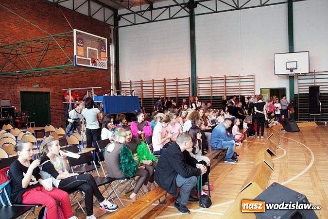 Zdjęcie w galerii na portalu naszwodzislaw.com: Czas na taneczne konfrontacje. Zbliża się Gala Taneczna „Mix 2015”!  wiadomości z regionu