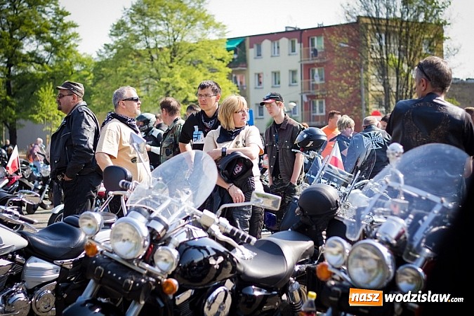 Zdjęcie w galerii na portalu naszwodzislaw.com: Mieszkańcy naszego powiatu na moto-party w Raciborzu wiadomości z regionu