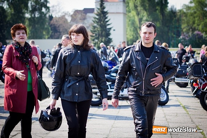 Zdjęcie w galerii na portalu naszwodzislaw.com: Mieszkańcy naszego powiatu na moto-party w Raciborzu wiadomości z regionu