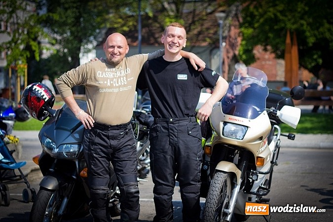 Zdjęcie w galerii na portalu naszwodzislaw.com: Mieszkańcy naszego powiatu na moto-party w Raciborzu wiadomości z regionu