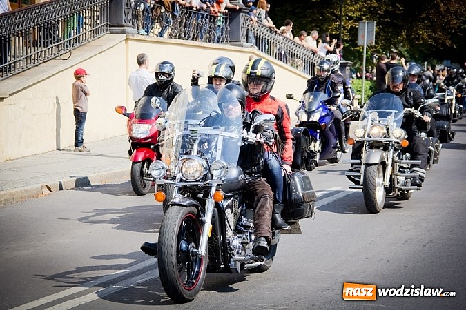 Zdjęcie w galerii na portalu naszwodzislaw.com: Mieszkańcy naszego powiatu na moto-party w Raciborzu wiadomości z regionu