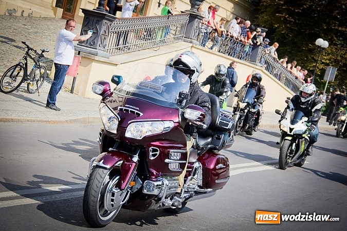 Zdjęcie w galerii na portalu naszwodzislaw.com: Mieszkańcy naszego powiatu na moto-party w Raciborzu wiadomości z regionu