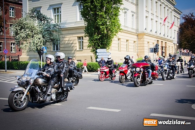 Zdjęcie w galerii na portalu naszwodzislaw.com: Mieszkańcy naszego powiatu na moto-party w Raciborzu wiadomości z regionu