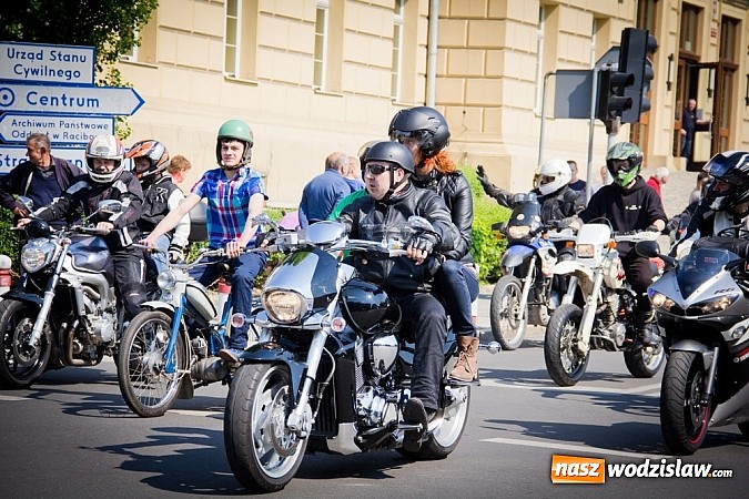 Zdjęcie w galerii na portalu naszwodzislaw.com: Mieszkańcy naszego powiatu na moto-party w Raciborzu wiadomości z regionu