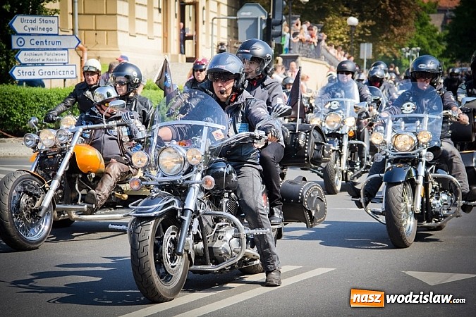 Zdjęcie w galerii na portalu naszwodzislaw.com: Mieszkańcy naszego powiatu na moto-party w Raciborzu wiadomości z regionu
