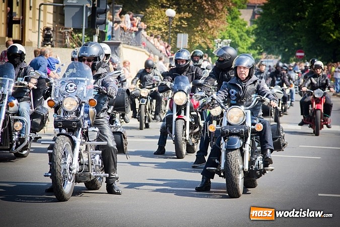 Zdjęcie w galerii na portalu naszwodzislaw.com: Mieszkańcy naszego powiatu na moto-party w Raciborzu wiadomości z regionu