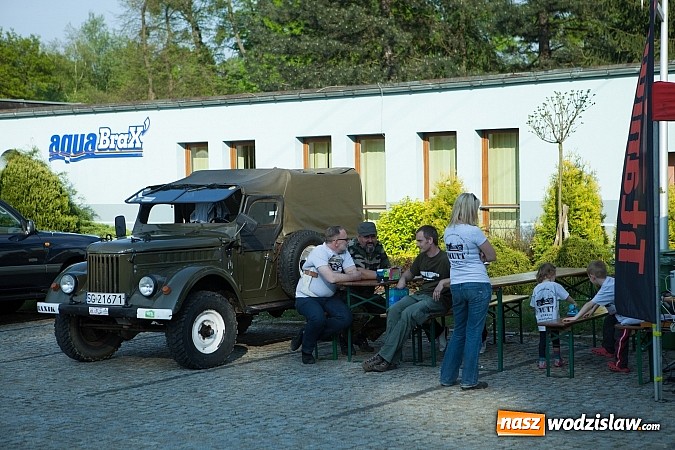 Zdjęcie w galerii na portalu naszwodzislaw.com: Fani jazdy terenowej zjechali do Szymocic wiadomości z regionu