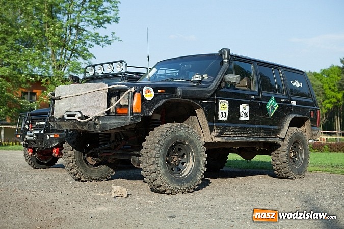 Zdjęcie w galerii na portalu naszwodzislaw.com: Fani jazdy terenowej zjechali do Szymocic wiadomości z regionu