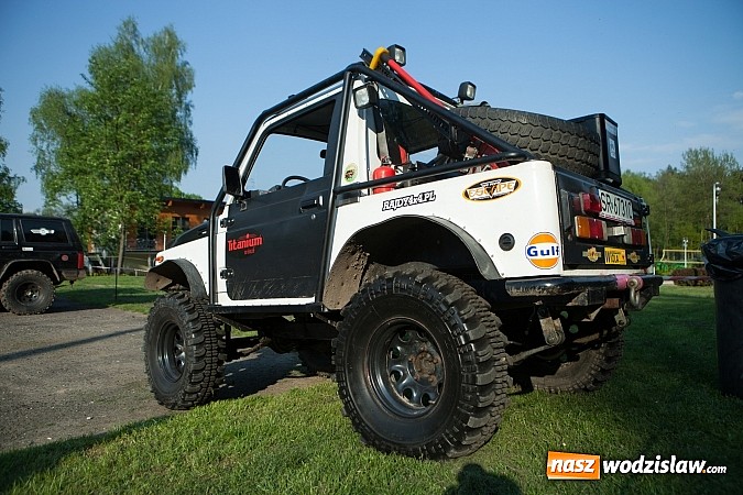 Zdjęcie w galerii na portalu naszwodzislaw.com: Fani jazdy terenowej zjechali do Szymocic wiadomości z regionu