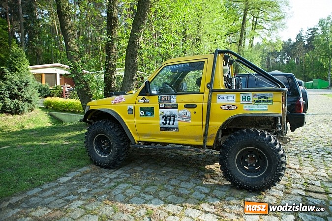 Zdjęcie w galerii na portalu naszwodzislaw.com: Fani jazdy terenowej zjechali do Szymocic wiadomości z regionu