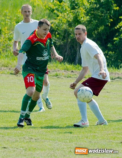 Zdjęcie w galerii na portalu naszwodzislaw.com: Dawid Kubica katem Wojnowic wiadomości z regionu