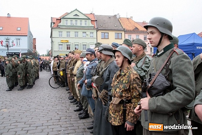 Zdjęcie w galerii na portalu naszwodzislaw.com: 4. Piknik Historyczno-Militarny wiadomości z regionu