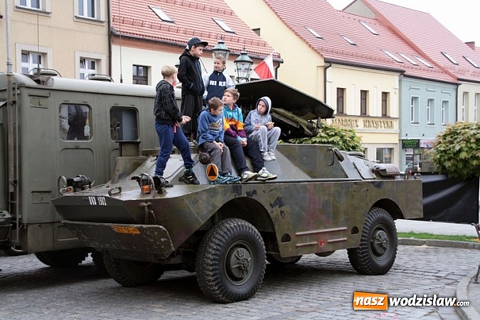 Zdjęcie w galerii na portalu naszwodzislaw.com: 4. Piknik Historyczno-Militarny wiadomości z regionu