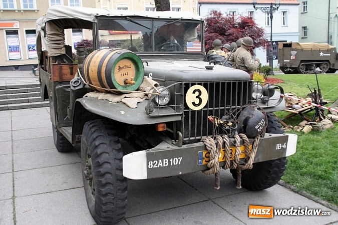 Zdjęcie w galerii na portalu naszwodzislaw.com: 4. Piknik Historyczno-Militarny wiadomości z regionu