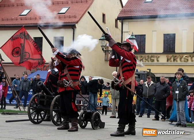 Zdjęcie w galerii na portalu naszwodzislaw.com: 4. Piknik Historyczno-Militarny wiadomości z regionu