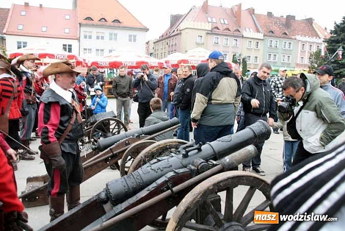 Zdjęcie w galerii na portalu naszwodzislaw.com: 4. Piknik Historyczno-Militarny wiadomości z regionu