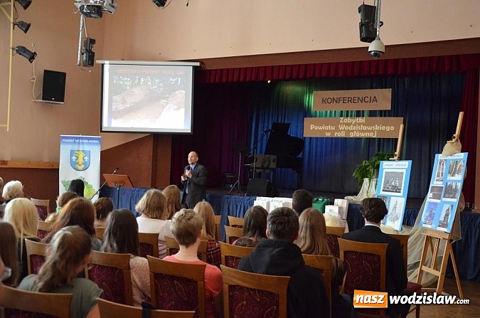 Zdjęcie w galerii na portalu naszwodzislaw.com: Zabytki powiatu tematem konferencji wiadomości z regionu