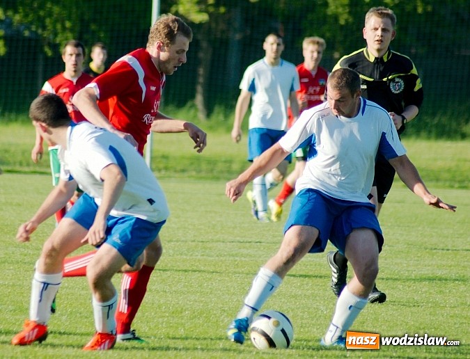 Zdjęcie w galerii na portalu naszwodzislaw.com: Walka do końca opłaciła się. Turza Śląska nowym liderem okręgówki! wiadomości z regionu