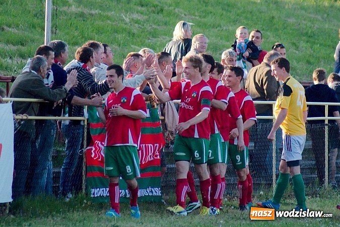 Zdjęcie w galerii na portalu naszwodzislaw.com: Walka do końca opłaciła się. Turza Śląska nowym liderem okręgówki! wiadomości z regionu