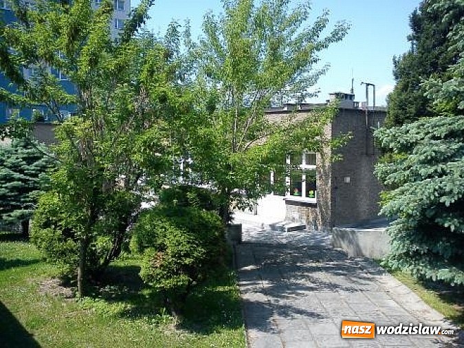 Zdjęcie w galerii na portalu naszwodzislaw.com: Przedszkole wyraźnie odmienione wiadomości z regionu