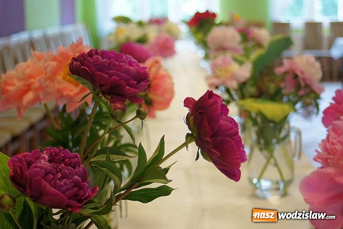 Zdjęcie w galerii na portalu naszwodzislaw.com: Barwnie i kolorowo na wystawie w Połomi wiadomości z regionu