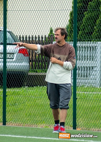 Zdjęcie w galerii na portalu naszwodzislaw.com: Orliki Bukowa rozbite w Tworkowie wiadomości z regionu