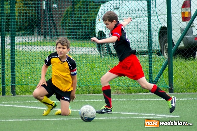 Zdjęcie w galerii na portalu naszwodzislaw.com: Orliki Bukowa rozbite w Tworkowie wiadomości z regionu