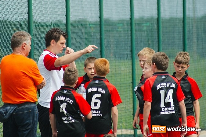 Zdjęcie w galerii na portalu naszwodzislaw.com: Orliki Bukowa rozbite w Tworkowie wiadomości z regionu