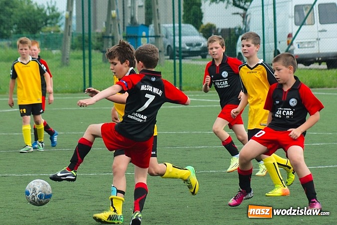 Zdjęcie w galerii na portalu naszwodzislaw.com: Orliki Bukowa rozbite w Tworkowie wiadomości z regionu