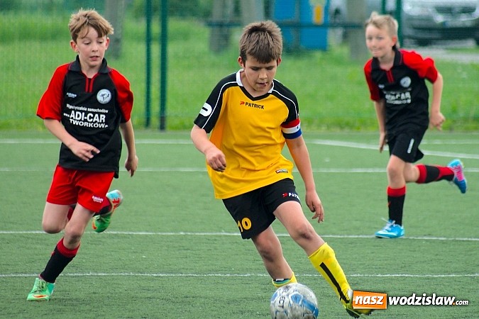 Zdjęcie w galerii na portalu naszwodzislaw.com: Orliki Bukowa rozbite w Tworkowie wiadomości z regionu