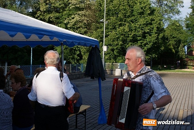Zdjęcie w galerii na portalu naszwodzislaw.com: Chóry jastrzębskich dekanatów spotkały się w Mszanie wiadomości z regionu