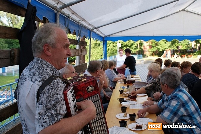 Zdjęcie w galerii na portalu naszwodzislaw.com: Chóry jastrzębskich dekanatów spotkały się w Mszanie wiadomości z regionu