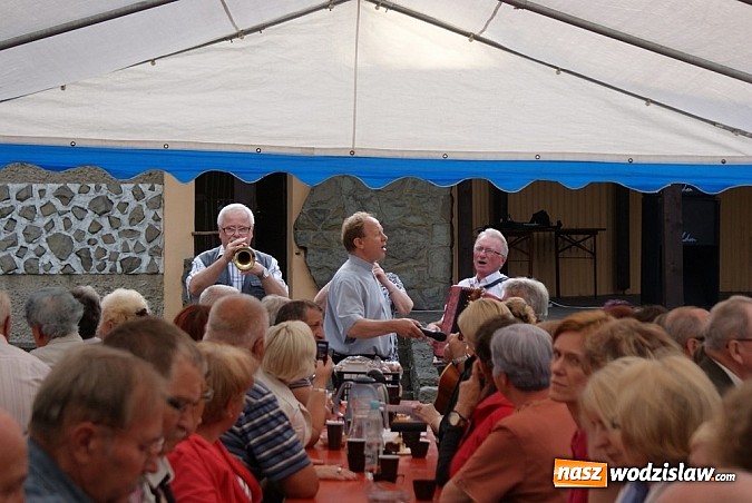 Zdjęcie w galerii na portalu naszwodzislaw.com: Chóry jastrzębskich dekanatów spotkały się w Mszanie wiadomości z regionu