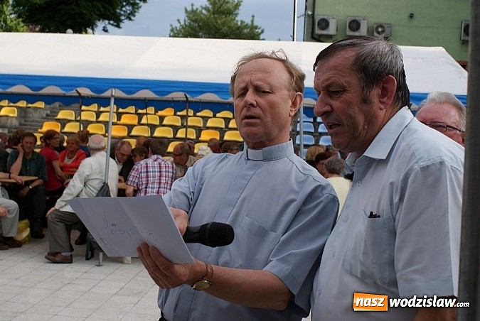 Zdjęcie w galerii na portalu naszwodzislaw.com: Chóry jastrzębskich dekanatów spotkały się w Mszanie wiadomości z regionu