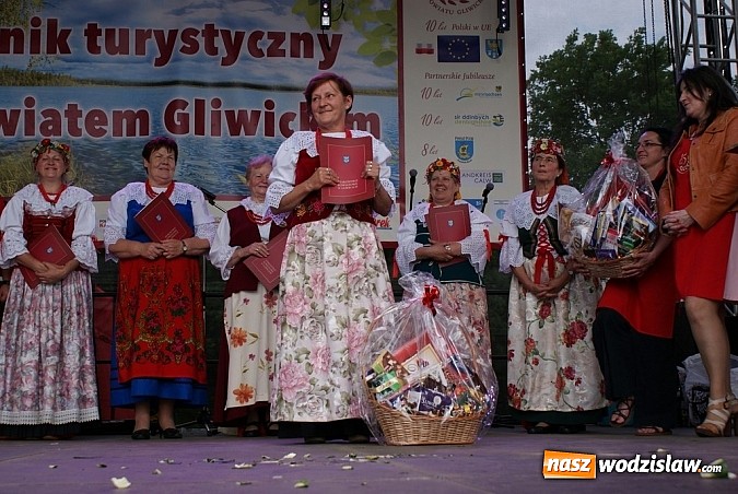 Zdjęcie w galerii na portalu naszwodzislaw.com: Nasze gospodynie z najlepszym kołoczem! wiadomości z regionu