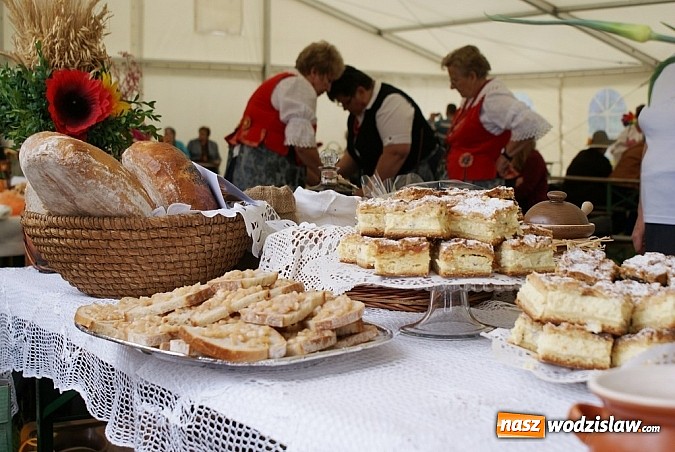 Zdjęcie w galerii na portalu naszwodzislaw.com: Nasze gospodynie z najlepszym kołoczem! wiadomości z regionu
