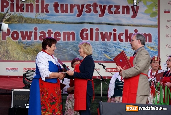 Zdjęcie w galerii na portalu naszwodzislaw.com: Nasze gospodynie z najlepszym kołoczem! wiadomości z regionu