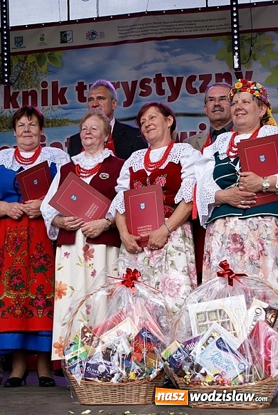 Zdjęcie w galerii na portalu naszwodzislaw.com: Nasze gospodynie z najlepszym kołoczem! wiadomości z regionu