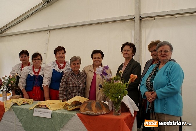 Zdjęcie w galerii na portalu naszwodzislaw.com: Nasze gospodynie z najlepszym kołoczem! wiadomości z regionu