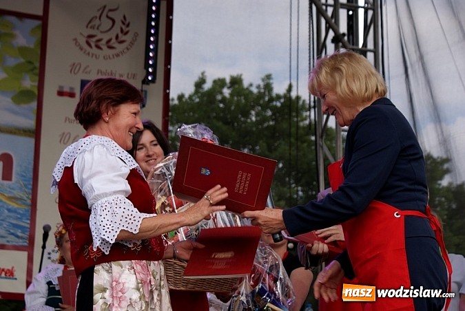 Zdjęcie w galerii na portalu naszwodzislaw.com: Nasze gospodynie z najlepszym kołoczem! wiadomości z regionu
