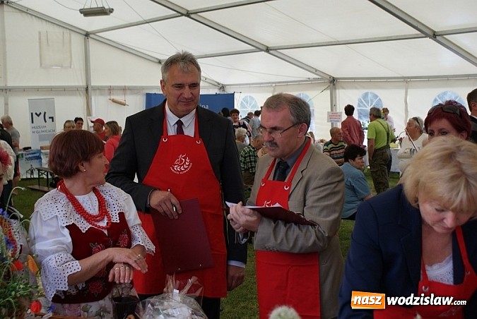 Zdjęcie w galerii na portalu naszwodzislaw.com: Nasze gospodynie z najlepszym kołoczem! wiadomości z regionu