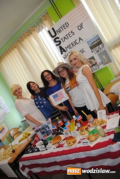 Zdjęcie w galerii na portalu naszwodzislaw.com: III Miting Sportowy - uczniowie rywalizowali w barwach państw Mistrzostw Świata wiadomości z regionu