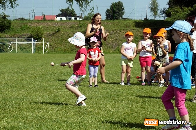 Zdjęcie w galerii na portalu naszwodzislaw.com: Przedszkolaki zmierzyły się na zawodach sportowych wiadomości z regionu
