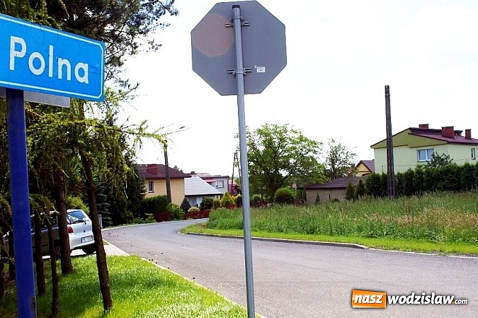 Zdjęcie w galerii na portalu naszwodzislaw.com: Ulica Polna w Mszanie jak nowa! wiadomości z regionu