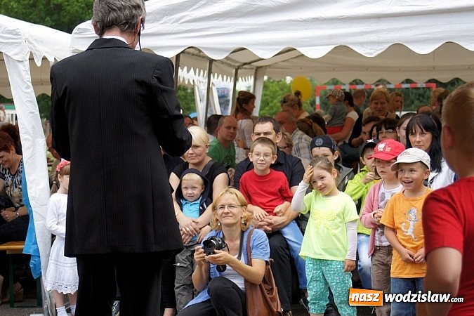 Zdjęcie w galerii na portalu naszwodzislaw.com: Rodziny bawiły się na Pikniku Rodzinnym wiadomości z regionu